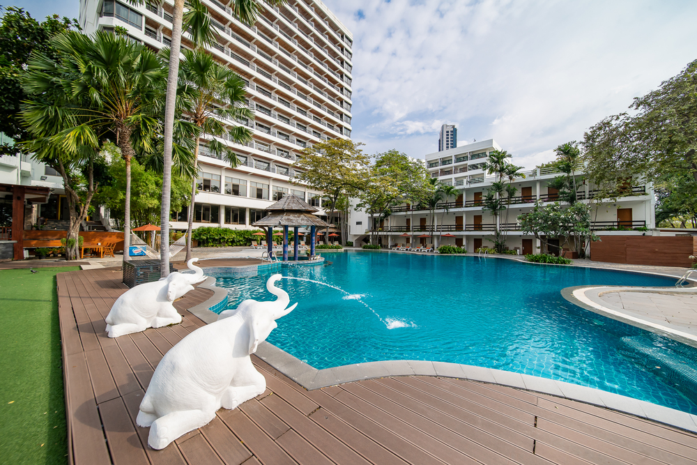 COSY BEACH HOTEL - 1