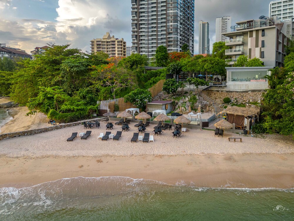 MAYAANA BEACH RESORT (ex. GOLDEN TULIP PATTAYA) - 5